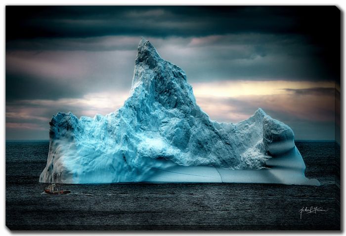Blue Boat Berg