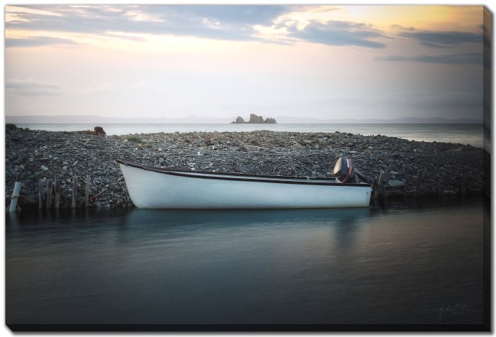 Center Boat Center Island Sea 