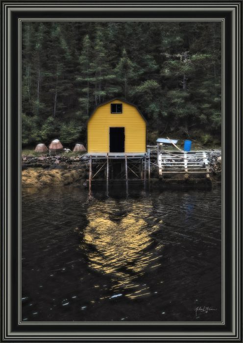 Yellow Stage Reflection Pots